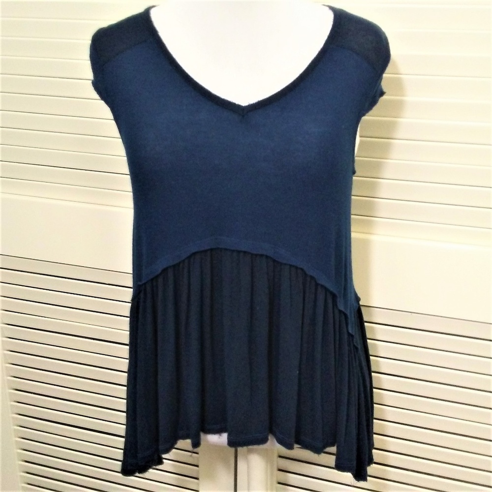 Anama Sleeveless‎ Tee Shirt Blue Hi Low Hem V Neck Top Size Small